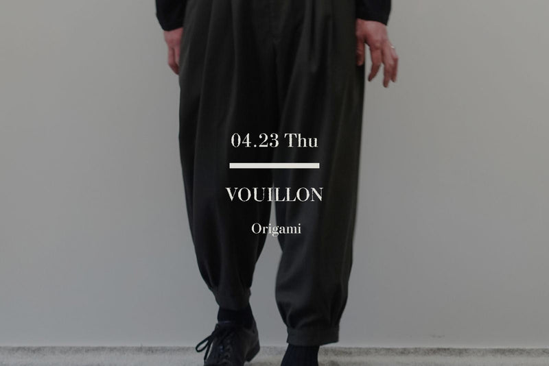VOUILLON（ヴイヨン）Harlem Slacks（ハーレムスラックス）のサイズガイド。3タックによる腰元のボリュームと、ウエスト調整が可能なサイド・アジャスターのディテール画像。