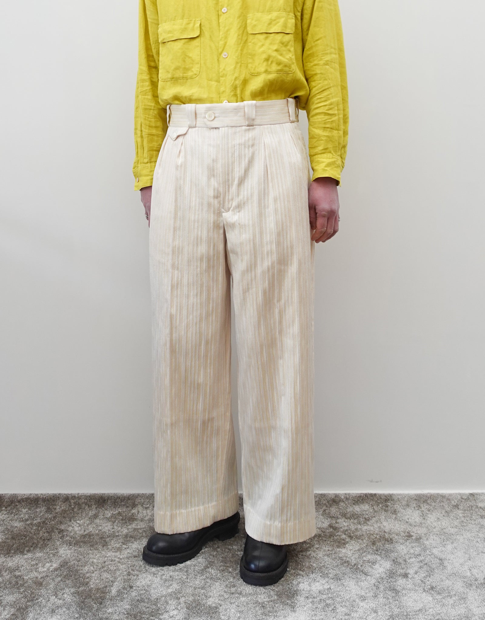 NEZU YO-HINTEN(根津洋品店) TANGO PANTS ワイドパンツ ジャガード ホワイト ライトイエロー 通販 184cm着用イメージ 下半身 正面 セレクトショップ VOUILLON