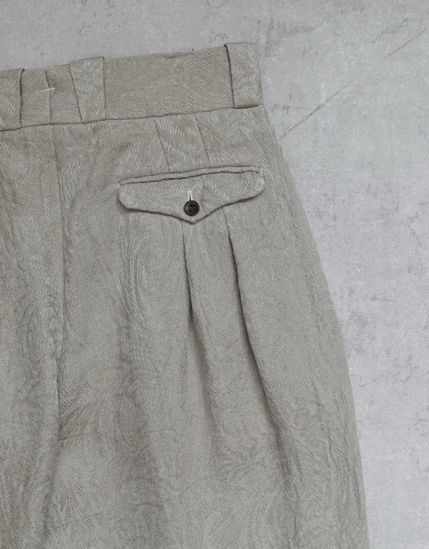 NEZU YO-HINTEN(根津洋品店) TANGO PANTS ワイドシルエット ジャガード ベージュ リネン 美しい凹凸感 通販 静止画 バックポケット アップ セレクトショップ VOUILLON