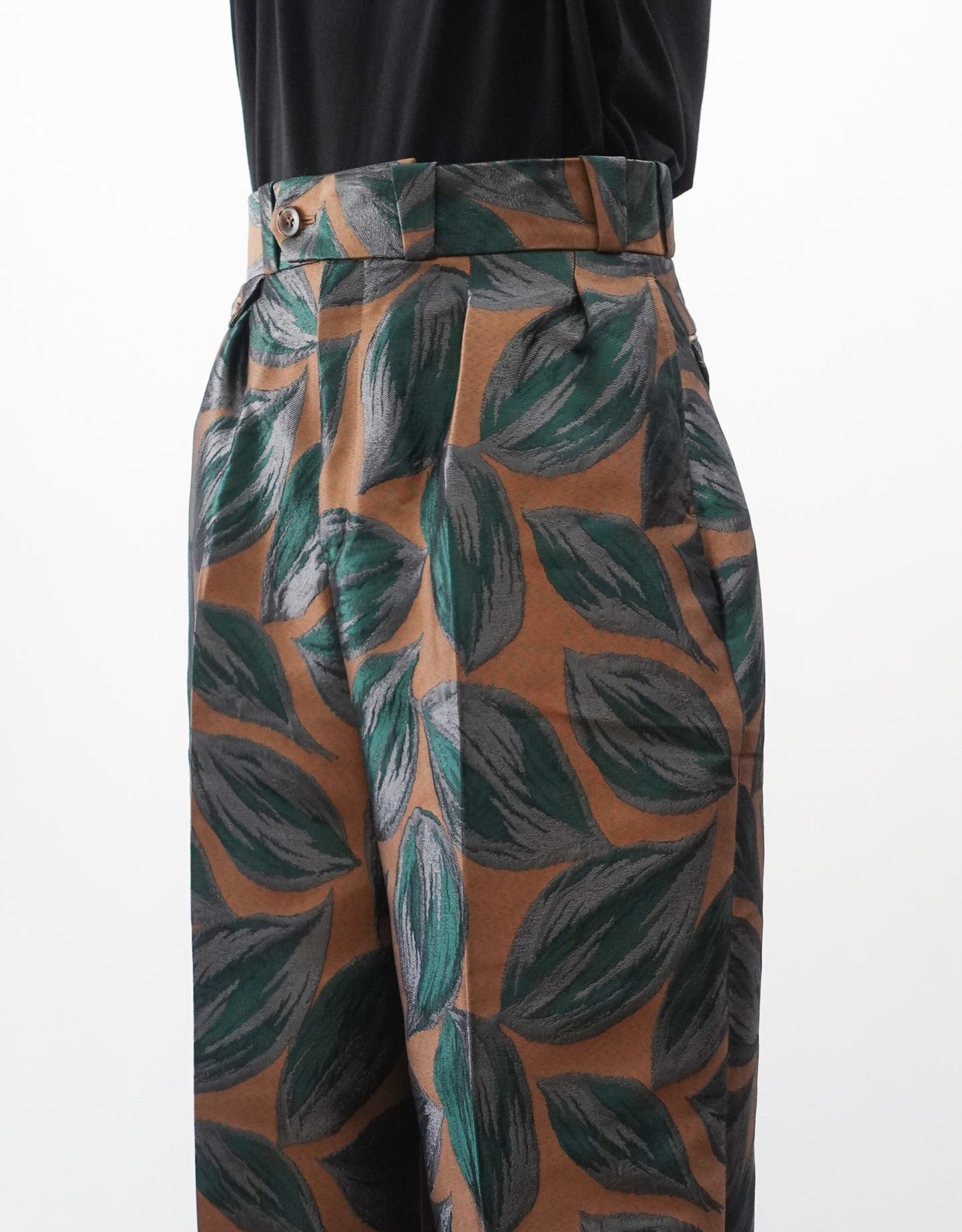 LEAF PATTERN JACQUARD TANGO PANTS
