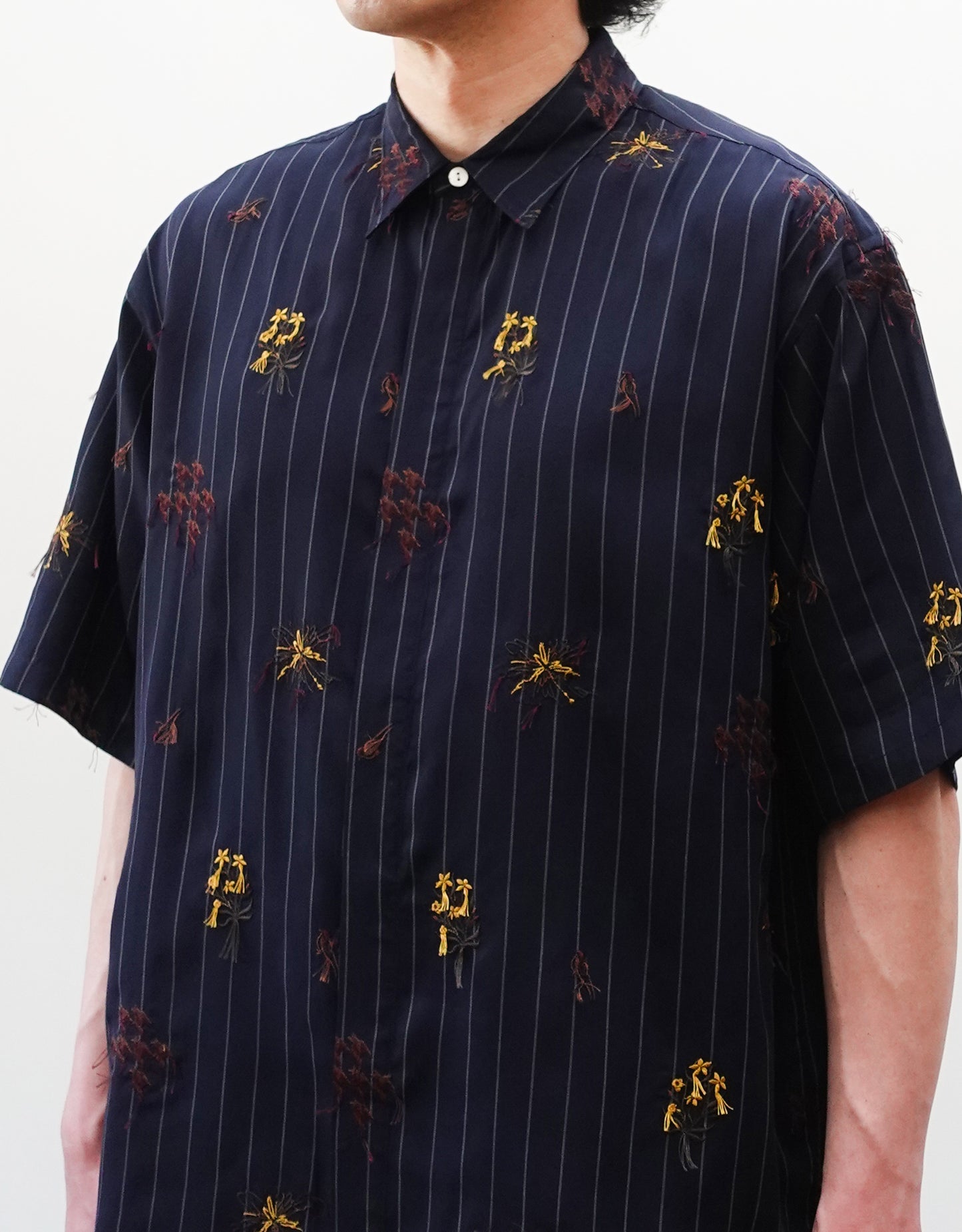 SOUVENIR EMBROIDERY SHORT SLEEVE SHIRT