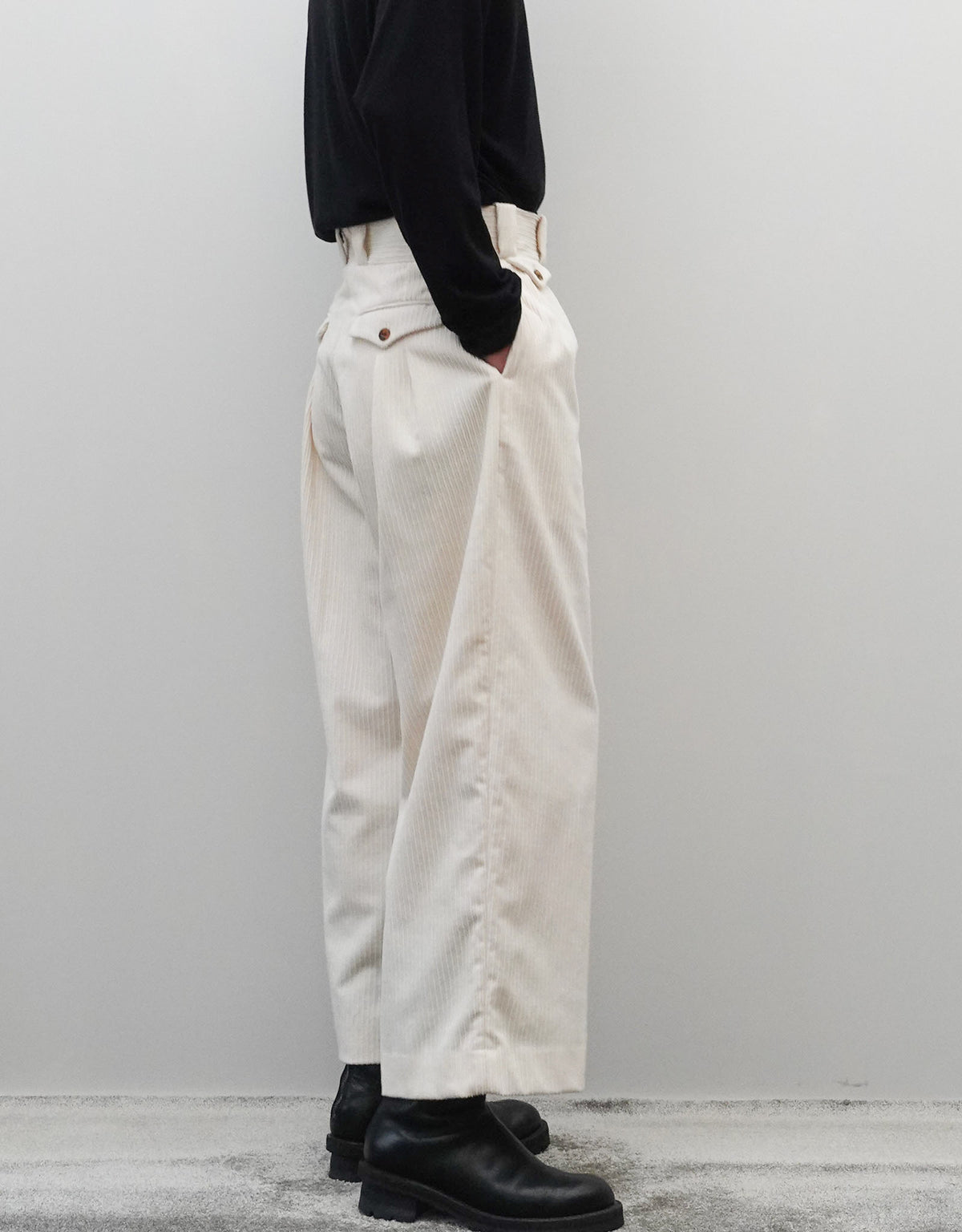 IRREGULAR CORDUROY TANGO PANTS