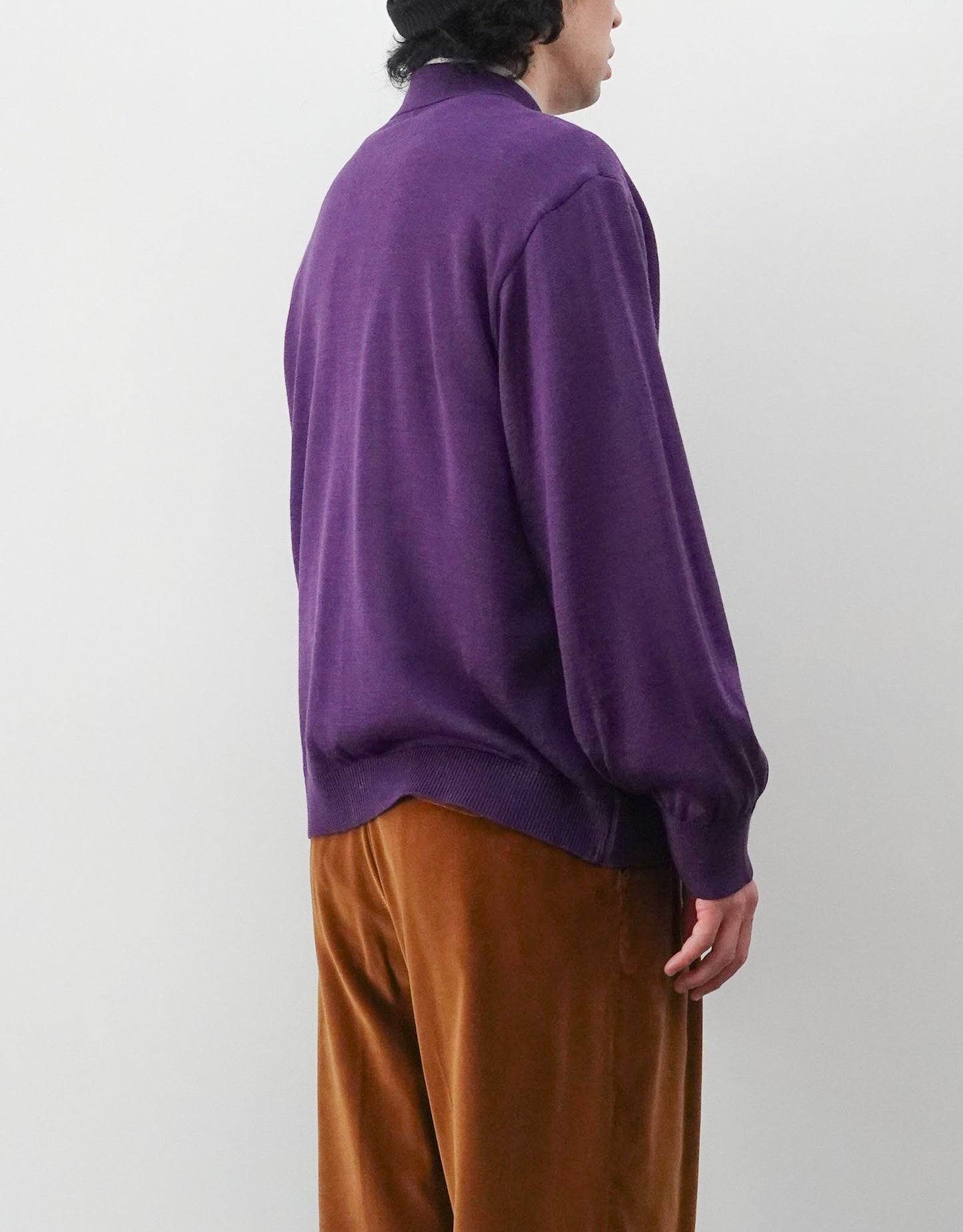 SOUVENIR JACQUARD KNIT SHIRT スーベニアジャガードニットシャツ パープル 上半身左後向き