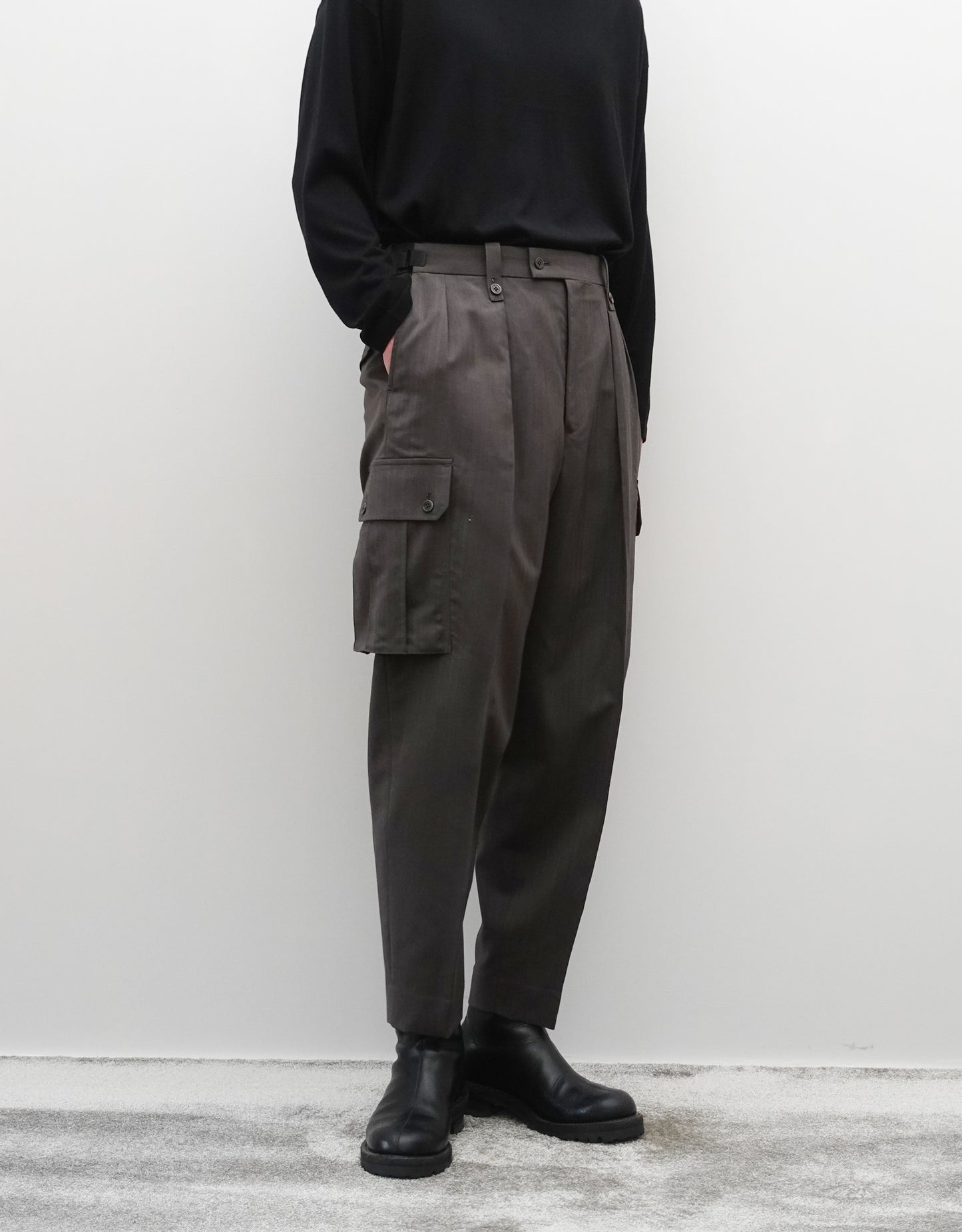 TWO TUCK CARGO SLACKS - ASH TAUPE -